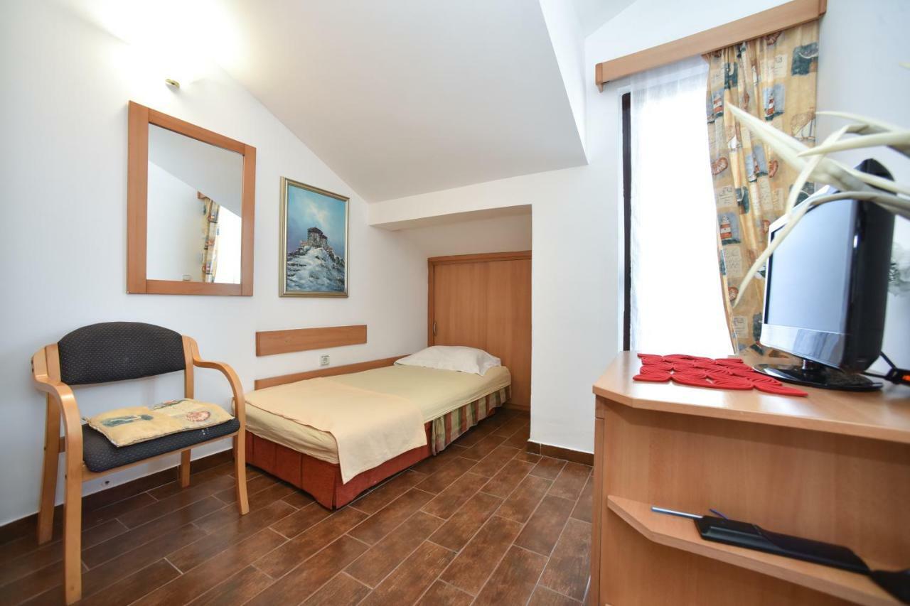 Bologna Apartments 布德瓦 外观 照片